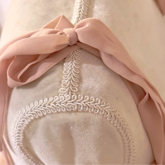 Aritzia Wilfred Ballad Camisole - Coral Blush - Picture 7 of 11